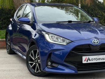 Toyota Yaris 1.5 VVT-h Design E-CVT Euro 6 (s/s) 5dr