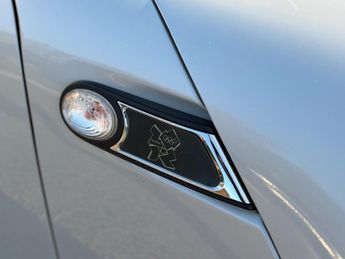 MINI Hatch 1.6 Cooper London 2012 Euro 5 (s/s) 3dr