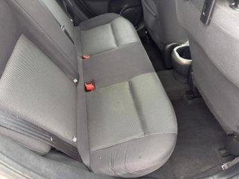 Nissan Juke 1.6 Acenta Euro 5 (s/s) 5dr