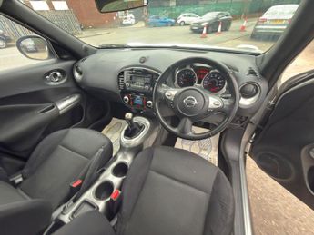 Nissan Juke 1.6 Acenta Euro 5 (s/s) 5dr