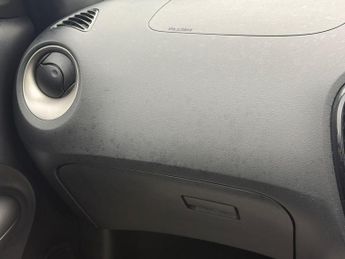 Nissan Juke 1.6 Acenta Euro 5 (s/s) 5dr