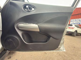 Nissan Juke 1.6 Acenta Euro 5 (s/s) 5dr
