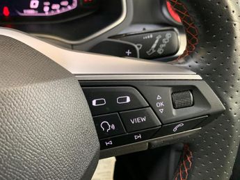 SEAT Arona 1.5 TSI FR Sport DSG Euro 6 (s/s) 5dr
