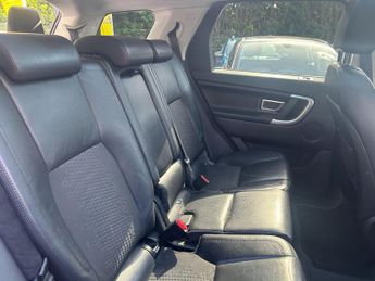 Land Rover Discovery Sport 2.0 TD4 SE Tech Auto 4WD Euro 6 (s/s) 5dr