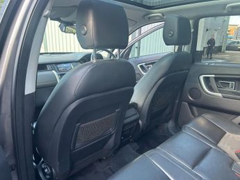 Land Rover Discovery Sport 2.0 TD4 SE Tech Auto 4WD Euro 6 (s/s) 5dr