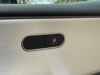 Mercedes-Benz A Class 1.3 A200 AMG Line (Premium) 7G-DCT Euro 6 (s/s) 5dr