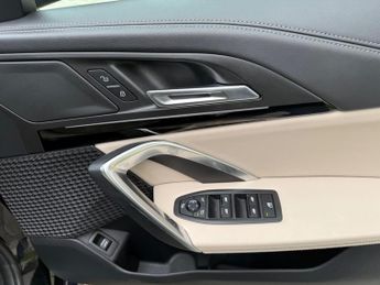 BMW iX1 30 66.5kWh xLine Auto xDrive 5dr (11kW Charger)