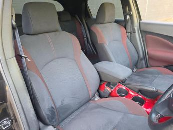 Nissan Juke 1.6 Acenta Premium XTRON Euro 5 5dr