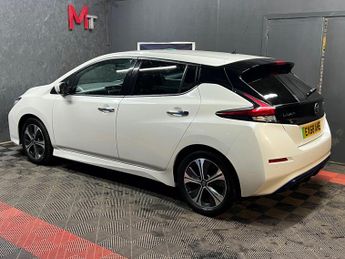 Nissan Leaf 40kWh N-Connecta Auto 5dr