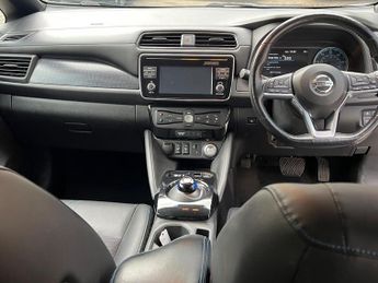 Nissan Leaf 40kWh N-Connecta Auto 5dr
