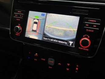 Nissan Leaf 40kWh N-Connecta Auto 5dr