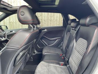 Mercedes-Benz B Class 2.1 B200d AMG Line (Premium Plus) 7G-DCT Euro 6 (s/s) 5dr