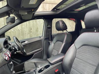 Mercedes-Benz B Class 2.1 B200d AMG Line (Premium Plus) 7G-DCT Euro 6 (s/s) 5dr