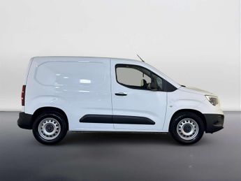 Vauxhall Combo Electric 2300 50kWh Dynamic Panel Van 5dr Electric Auto L1 H1 (136 ps)
