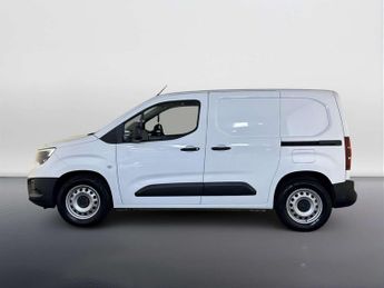 Vauxhall Combo Electric 2300 50kWh Dynamic Panel Van 5dr Electric Auto L1 H1 (136 ps)