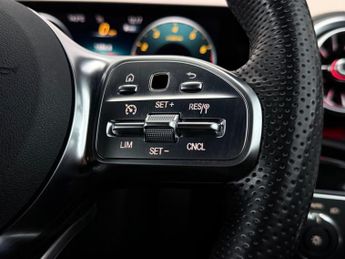 Mercedes-Benz CLA 2.0 CLA220 AMG Line (Premium) Coupe 7G-DCT Euro 6 (s/s) 4dr