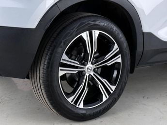 Volvo XC40 2.0 T4 Inscription Pro Auto Euro 6 (s/s) 5dr