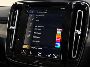 Volvo XC40 2.0 T4 Inscription Pro Auto Euro 6 (s/s) 5dr