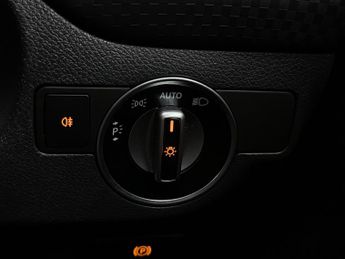Mercedes-Benz A Class 1.5 A180d Sport Edition 7G-DCT Euro 6 (s/s) 5dr