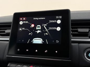 Renault Captur 1.6 E-TECH evolution Auto Euro 6 (s/s) 5dr