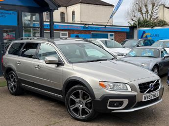 Volvo XC70 2.4 D5 SE Lux Estate 5dr Diesel Geartronic AWD Euro 5 (215 ps)