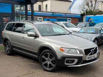 Volvo XC70 2.4 D5 SE Lux Estate 5dr Diesel Geartronic AWD Euro 5 (215 ps)