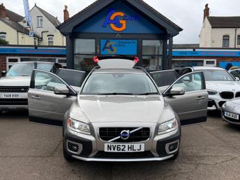 Volvo XC70 2.4 D5 SE Lux Estate 5dr Diesel Geartronic AWD Euro 5 (215 ps)