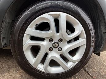 Renault Captur 1.3 TCe ENERGY Iconic SUV 5dr Petrol EDC Euro 6 (s/s) (150 ps)