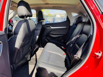 MG MG ZS 44.5kWh Exclusive Auto 5dr