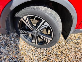 MG MG ZS 44.5kWh Exclusive Auto 5dr