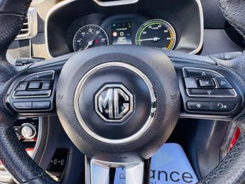 MG MG ZS 44.5kWh Exclusive Auto 5dr