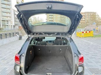 Vauxhall Astra 1.4i Turbo SRi Sports Tourer Auto Euro 6 (s/s) 5dr