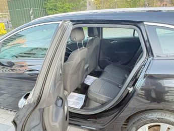 Vauxhall Astra 1.4i Turbo SRi Sports Tourer Auto Euro 6 (s/s) 5dr