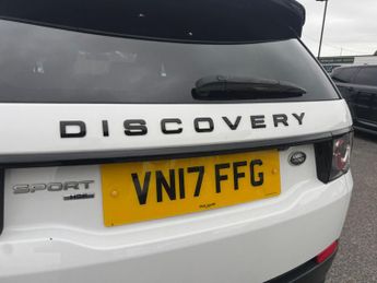 Land Rover Discovery Sport 2.0 TD4 HSE Black Auto 4WD Euro 6 (s/s) 5dr