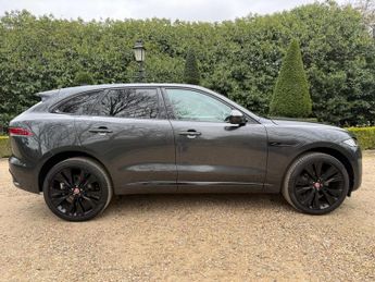 Jaguar F-PACE 2.0 D200 MHEV R-Dynamic HSE Auto AWD Euro 6 (s/s) 5dr