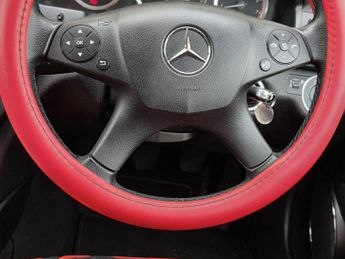 Mercedes-Benz C Class 1.6 C180K BlueEfficiency Executive SE Euro 4 4dr