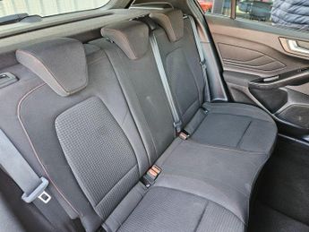 Ford Focus 1.0T EcoBoost ST-Line Edition Euro 6 (s/s) 5dr
