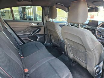 Ford Focus 1.0T EcoBoost ST-Line Edition Euro 6 (s/s) 5dr