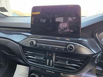 Ford Focus 1.0T EcoBoost ST-Line Edition Euro 6 (s/s) 5dr