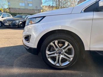 Ford Edge 2.0 TDCi Titanium Powershift AWD Euro 6 (s/s) 5dr