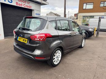 Ford B-Max 1.6 Titanium Navigator Powershift Euro 6 5dr