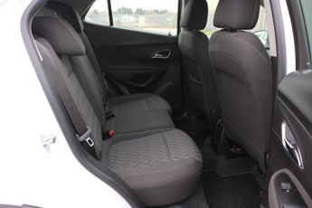 Vauxhall Mokka 1.6 Exclusiv 2WD Euro 5 (s/s) 5dr