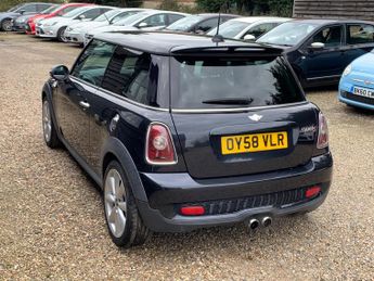 MINI Hatch 1.6 Cooper S Euro 4 3dr