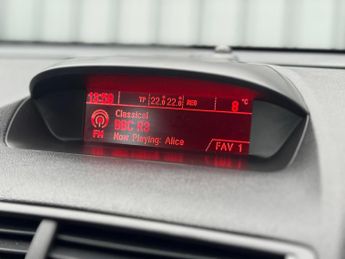 Vauxhall Mokka 1.4i Turbo Exclusiv Auto 2WD Euro 6 5dr