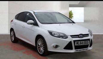 Ford Focus 1.6 Zetec Navigator Powershift Euro 5 5dr