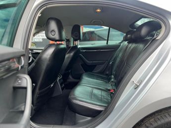 Skoda Octavia 1.6 TDI SE L DSG Euro 6 (s/s) 5dr