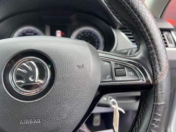 Skoda Octavia 1.6 TDI SE L DSG Euro 6 (s/s) 5dr