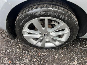 Skoda Octavia 1.6 TDI SE L DSG Euro 6 (s/s) 5dr