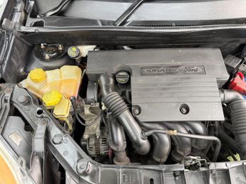 Ford Fusion 1.6 Plus 5dr