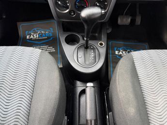 Ford Fusion 1.6 Plus 5dr